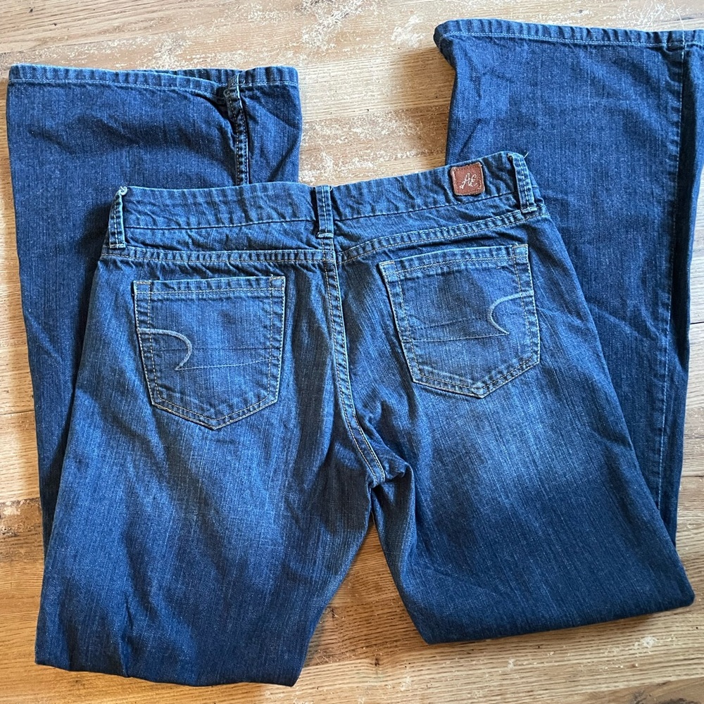 American Eagle Flares low rise size 8